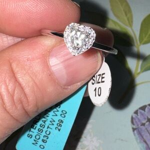 Heart Halo .925 Sterling Silver Ring with Moissanite Center Stone